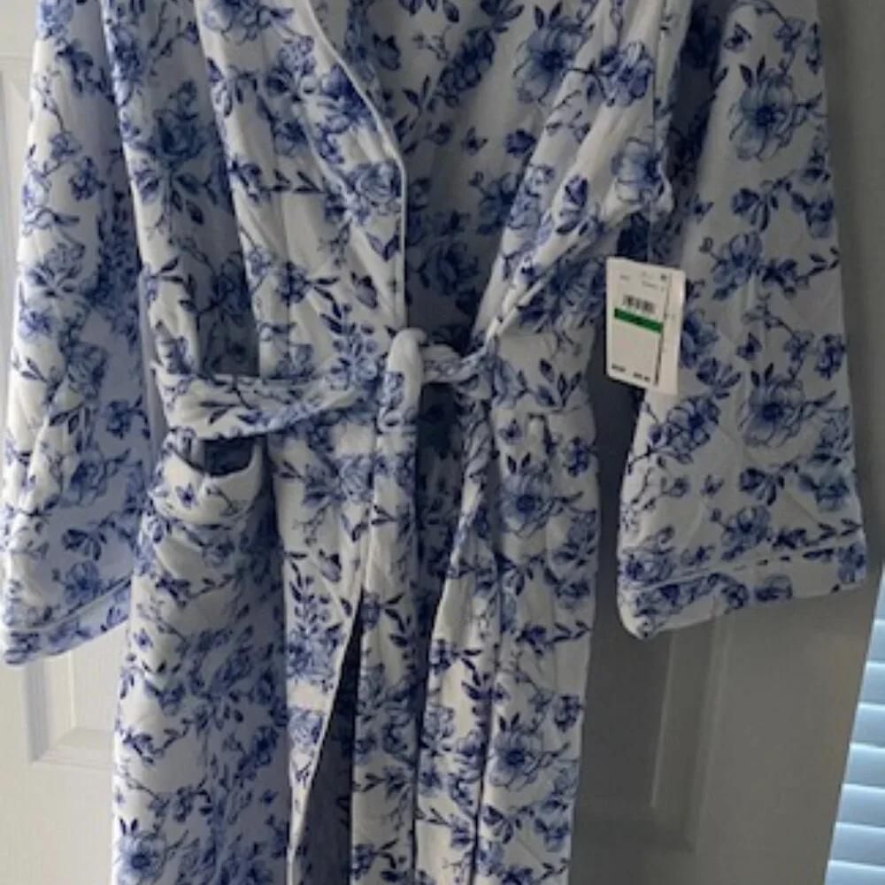 Eileen West Blue Floral Ballet Wrap Robe - Picture 4 of 6